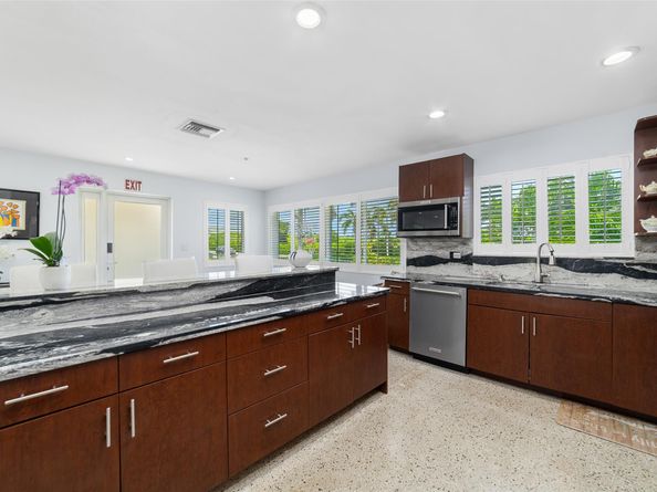 2910 Johnson St, Hollywood FL 33020