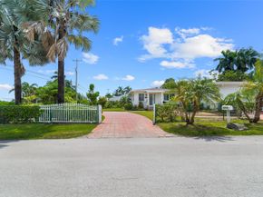 2910 Johnson St, Hollywood FL 33020