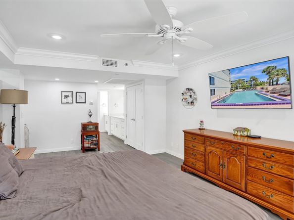 665 SE 21st Ave 107, Deerfield Beach FL 33441