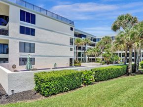 665 SE 21st Ave 107, Deerfield Beach FL 33441