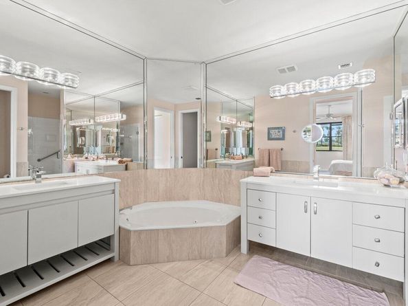 16927 Isle Of Palms Drive D, Delray Beach FL 33484