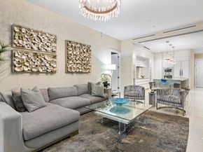200 SE Mizner Boulevard 104, Boca Raton FL 33432