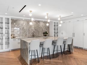 200 SE Mizner Boulevard 104, Boca Raton FL 33432