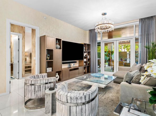 200 SE Mizner Boulevard 104, Boca Raton FL 33432