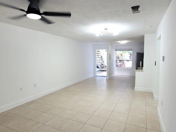 8053 SW 21st Ct 8053, Miramar FL 33025