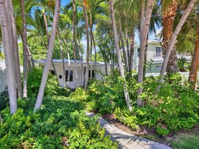 2925 N Atlantic Bl, Fort Lauderdale FL 33308