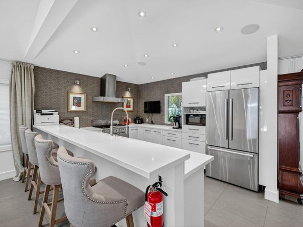 2925 N Atlantic Bl, Fort Lauderdale FL 33308
