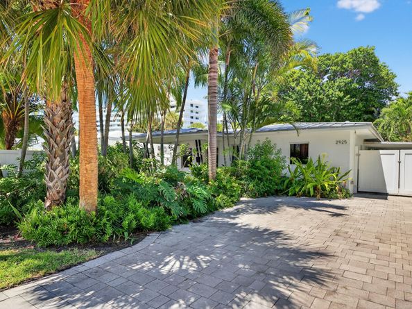 2925 N Atlantic Bl, Fort Lauderdale FL 33308