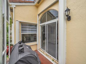 11034 NW 46th Dr, Coral Springs FL 33076