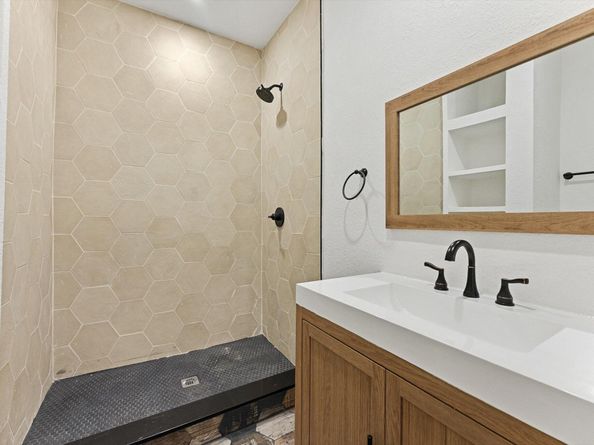 825 N K Street, Lake Worth Beach FL 33460