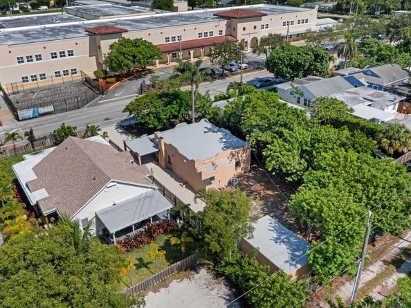 825 N K Street, Lake Worth Beach FL 33460