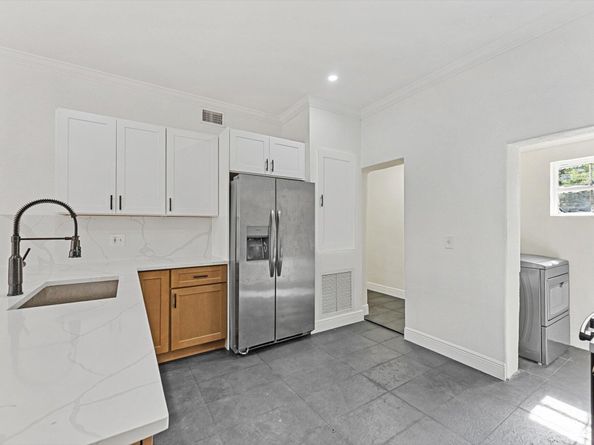 825 N K Street, Lake Worth Beach FL 33460