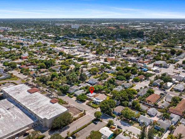825 N K Street, Lake Worth Beach FL 33460
