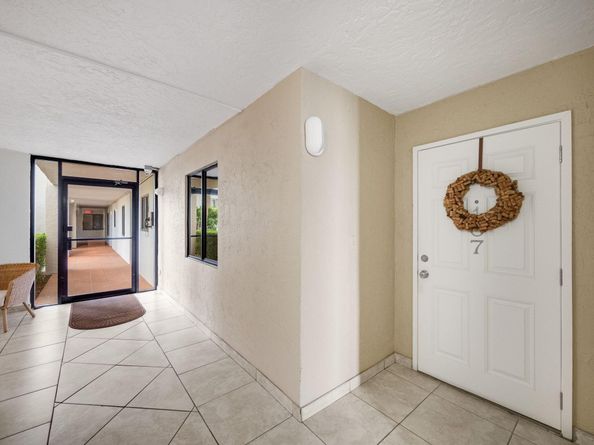 3525 S Ocean 107 Boulevard 107, South Palm Beach FL 33480