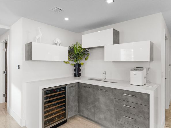 3200 N Ocean Blvd 1408, Fort Lauderdale FL 33308