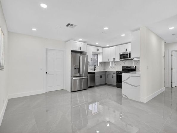 534 W Martin Luther King Jr Boulevard, Boynton Beach FL 33435