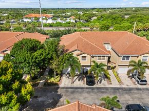 115 Lighthouse Circle C, Tequesta FL 33469