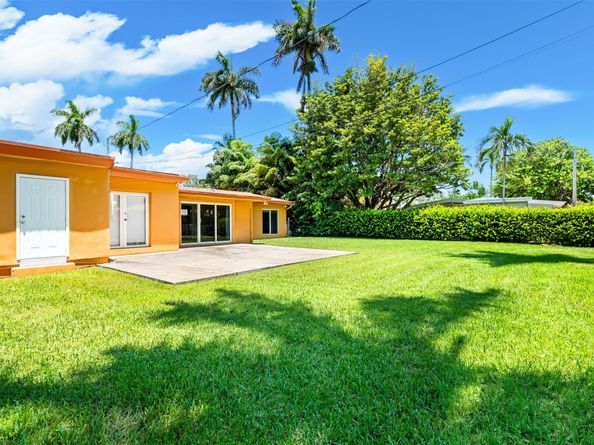 1316 Madison St, Hollywood FL 33019