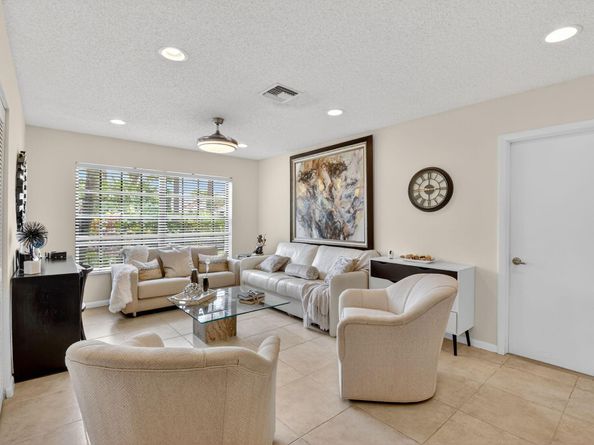 7182 Le Chalet Boulevard, Boynton Beach FL 33472