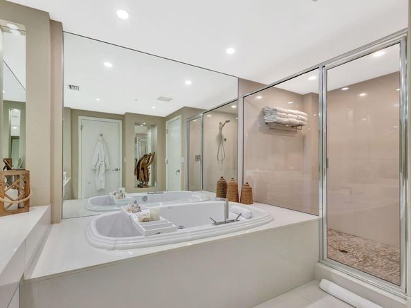 155 S Ocean Avenue 305, Palm Beach Shores FL 33404