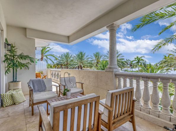 155 S Ocean Avenue 305, Palm Beach Shores FL 33404