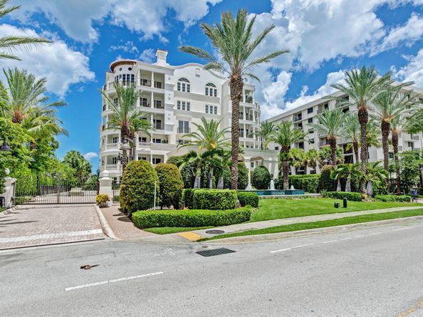 155 S Ocean Avenue 305, Palm Beach Shores FL 33404