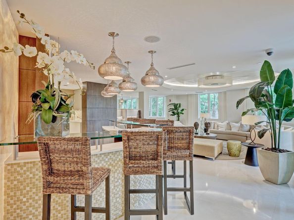 155 S Ocean Avenue 305, Palm Beach Shores FL 33404