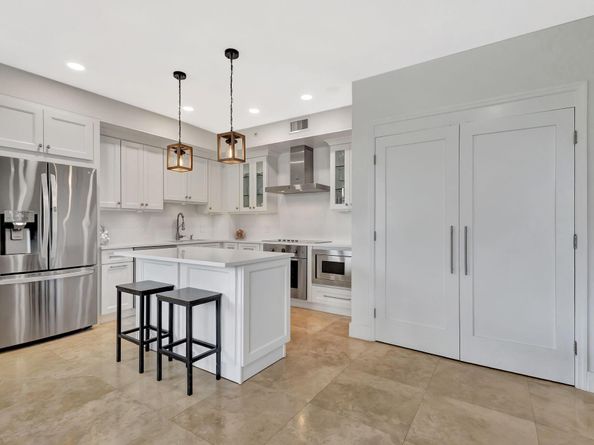 155 S Ocean Avenue 305, Palm Beach Shores FL 33404