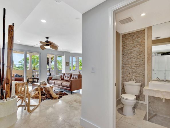 155 S Ocean Avenue 305, Palm Beach Shores FL 33404
