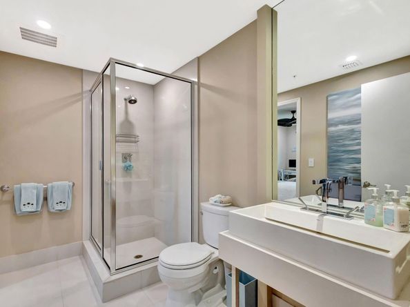 155 S Ocean Avenue 305, Palm Beach Shores FL 33404