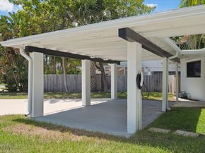 1789 NE 35th St, Oakland Park FL 33334