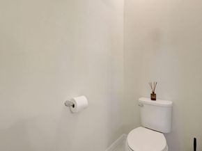 1105 Banyan Dr, Hollywood FL 33021