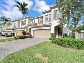 1105 Banyan Dr, Hollywood FL 33021