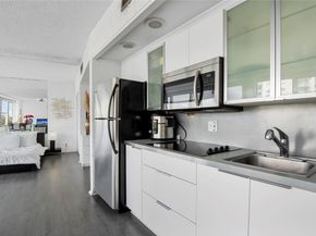 900 Bay Dr 313, Miami Beach FL 33141
