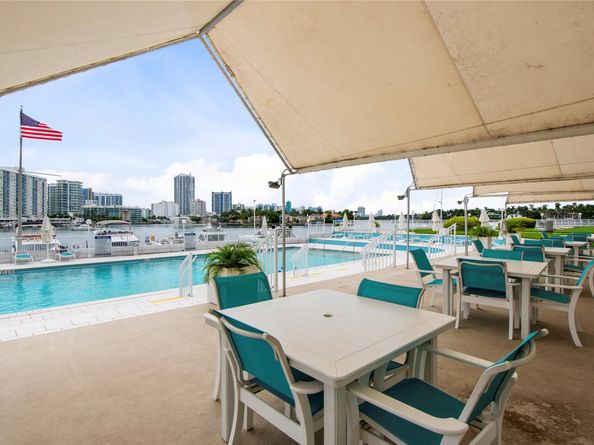 900 Bay Dr 313, Miami Beach FL 33141