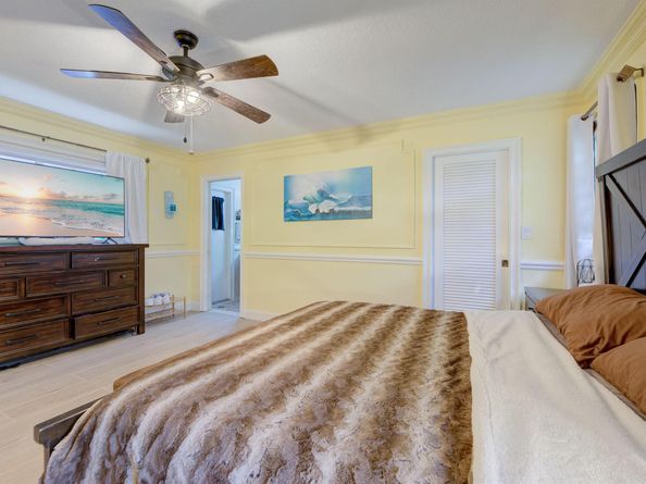 1666 NW 106 Ter Terrace, Coral Springs FL 33071
