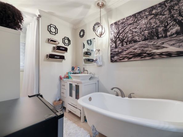 Undisclosed Address #FX-10517944, Coral Springs FL 33065