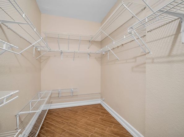 5523 NW 57th Ter, Coral Springs FL 33067