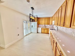 2911 SW 22nd Cir 37B, Delray Beach FL 33445