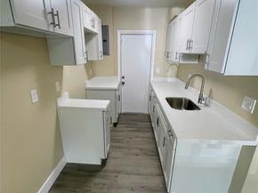 712 NW 17th Avenue, Fort Lauderdale FL 33311