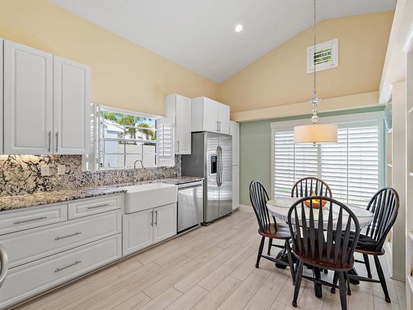 41 Windsor Lane, Palm Beach Gardens FL 33418
