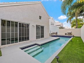 41 Windsor Lane, Palm Beach Gardens FL 33418