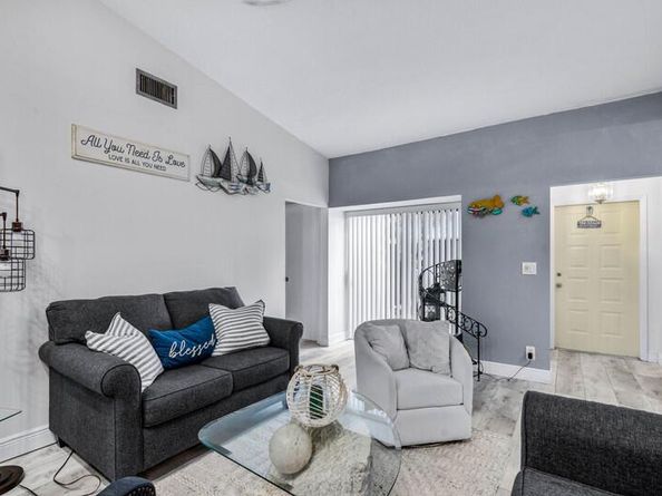 2503 Waterview Circle, Palm Springs FL 33461