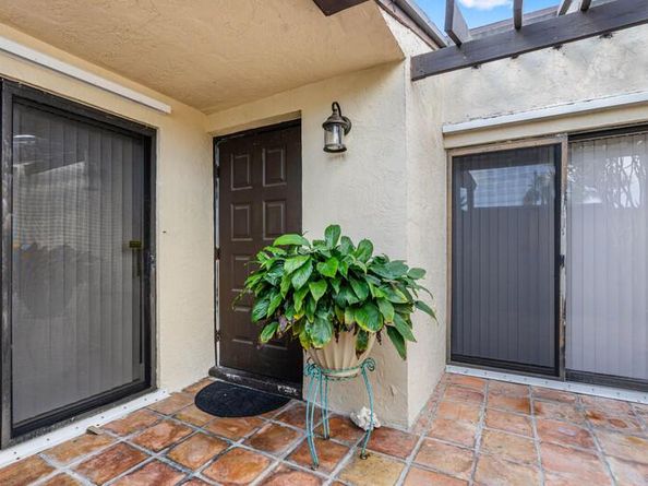 2503 Waterview Circle, Palm Springs FL 33461