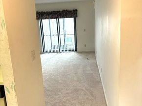 2711 NW 104th Avenue, Sunrise FL 33322
