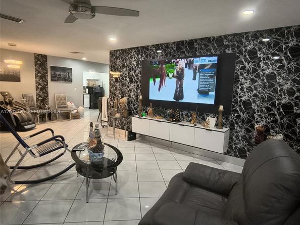 8600 NW 57th Court, Tamarac FL 33321