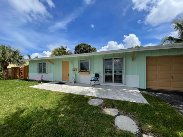 1166 SW 4th Street, Boca Raton FL 33486