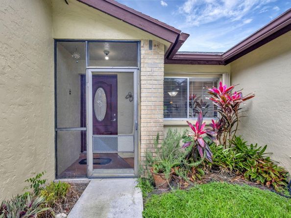 178 Ramblewood Circle, Royal Palm Beach FL 33411