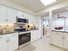 124 Lakeshore Drive 428, North Palm Beach FL 33408