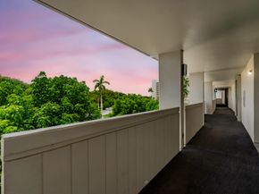 124 Lakeshore Drive 428, North Palm Beach FL 33408